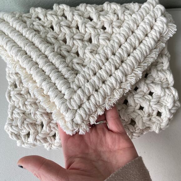 Handmade Macrame Woven Clutch Purse Handbag - Cream Flap Opening - Picture 7 of 7
